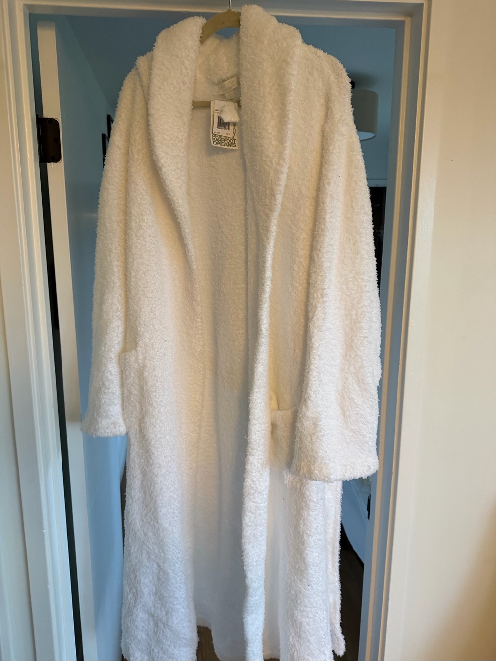 Barefoot Dreams Cozychic Adult Robe - white size 3